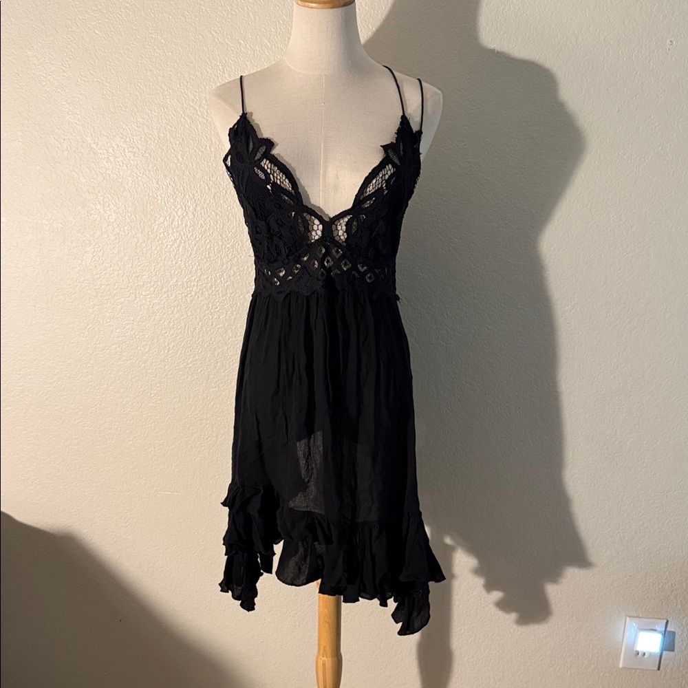 Free People Black Lace Midi Dress